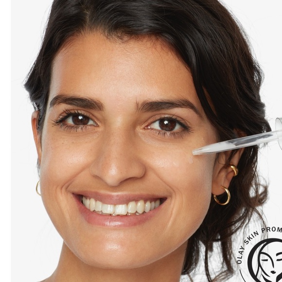 BNIB Olay Hyaluronic serum +peptide 24 hydrating serum 40ml - Picture 4 of 7